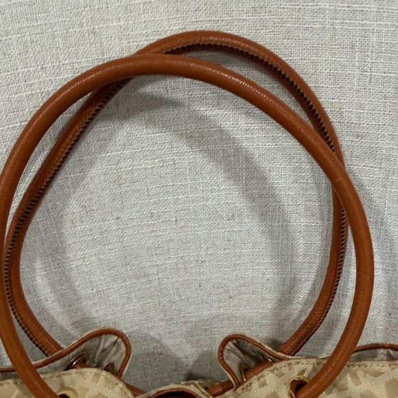 Michael Kors Beige and Brown Monogram Shoulder Bag - Picture 4 of 7